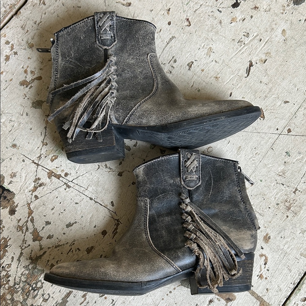 Fringe Western Booties